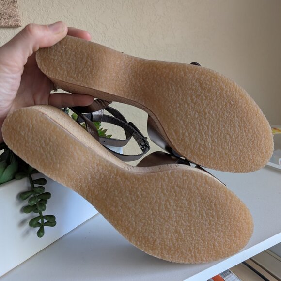 Young Spirit, Metallic Platform Sandals | Made in Germany | Size 40 (US 9-9.5) - Picture 6 of 8